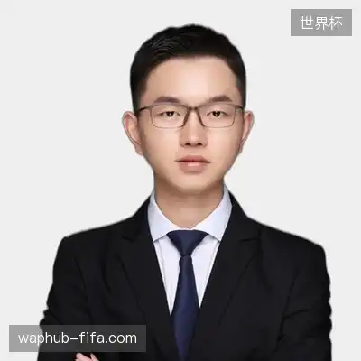 雷成杰
